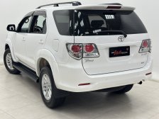 Toyota foto 2
