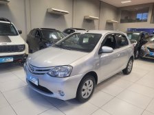 Toyota foto 1