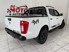 Nissan foto 2
