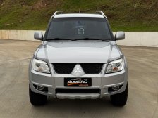 Mitsubishi foto 2
