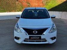 Nissan foto 2