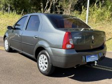 Renault foto 2
