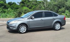 Ford  foto 2