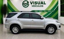 Toyota foto 2