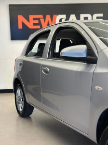 Toyota foto 2