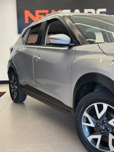 Nissan foto 2