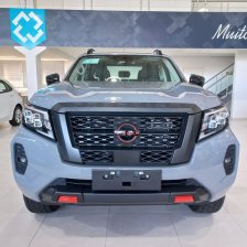 Nissan foto 2