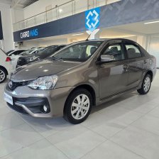Toyota foto 1