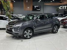 Mitsubishi foto 1